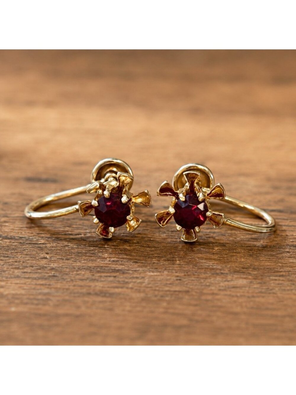 Vintage Marked BOA 10K Yellow Gold Dainty Red Stone Flower Screw Back Earrings
